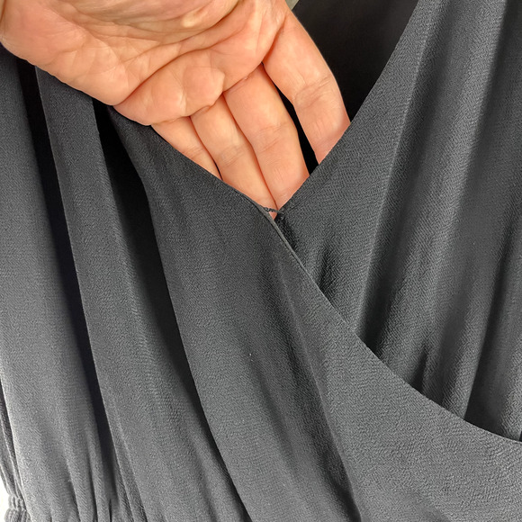 Aritzia Babaton Maximillian Jumpsuit Womens Medium Black Crop Wide Leg Minimal - Picture 10 of 14